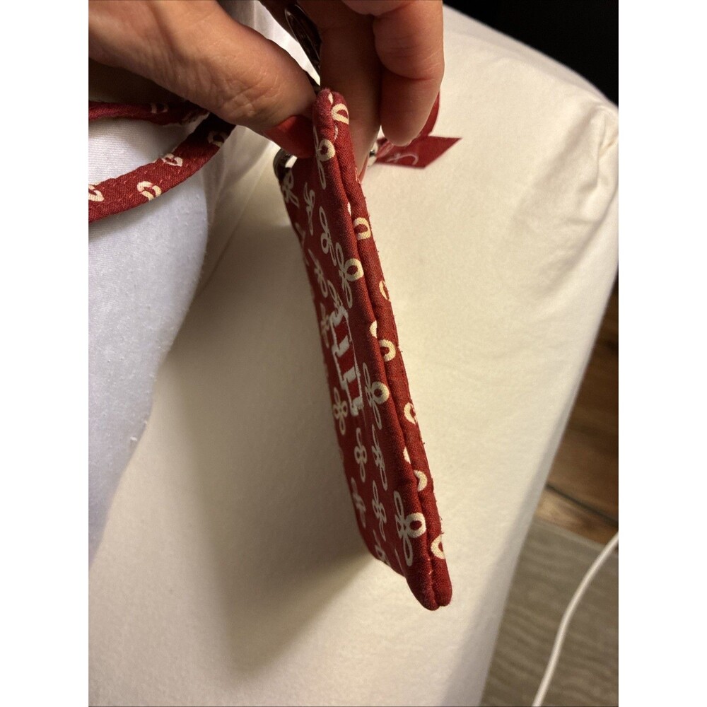 Vera Bradley IU Collegiate Wallet Indiana University Bloomington IU Lanyard - Picture 10 of 10